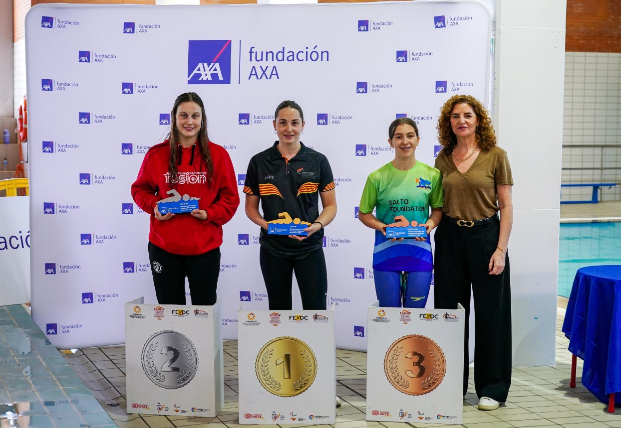 Berta Colomer (oro), Yaiza Mata (plata) y Haizea Vázquez (bronce)